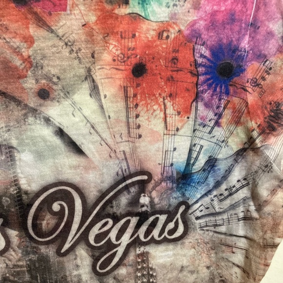 “Las Vegas” soft, lightweight, designed T-shirt women’s size XL 100% polyester - Picture 5 of 14